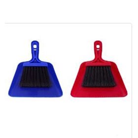 Kit Mini Vassoura + Pá